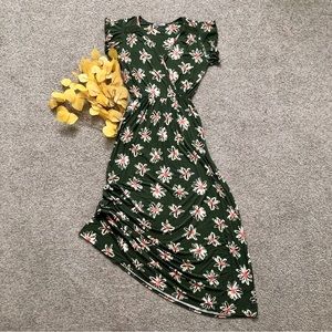 LOVEAPPELLA stitch fix Torri Knit Maxi Dress floral in green flutter sleeves